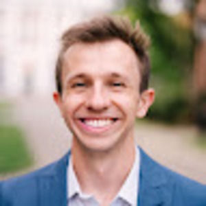 Meet your Posher, Alex